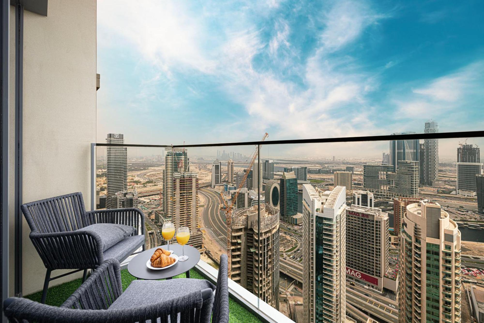 Smartstay At Burj Royale - Full Burj Khalifa View - Brand New Luxury Apartments Dubai Exterior photo