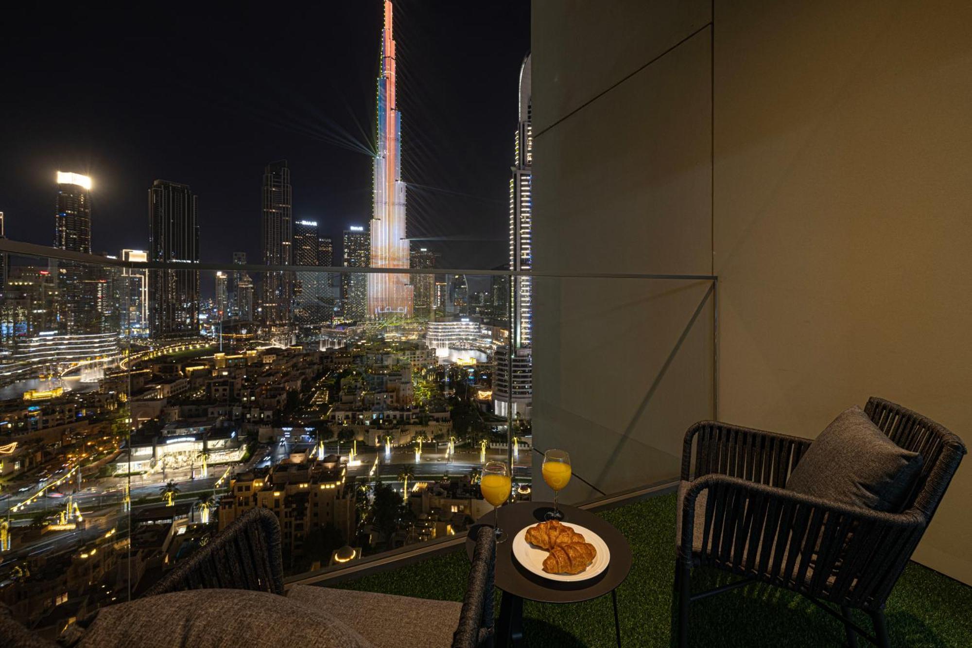 Smartstay At Burj Royale - Full Burj Khalifa View - Brand New Luxury Apartments Dubai Exterior photo